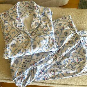 Roller Rabbit Loveshack Fancy Hannukah pjs! Size small